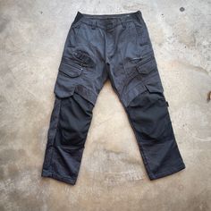 [DESCRIPTION] Please read the description first before buy my items‼️‼️‼️ Vintage Field Core Cordura Tactical Pants All in good condition [MATERIAL] Cutton [MEASUREMENT] Measurement ( WHEN LAID FLAT ): Waist: 32 inch (recommended) Insean: 26 inch Length: 36 inch Front Rise: 12 inch Thigh: 22 inch Opening Leg: 15 inch [CONDITION] - All in good condition  - Kindly please refer photo [PAYMENT & NOTICE] - No return/refund - All items will be post over shipping company counter within 1-3 working days Black Pants Casual, Tactical Pants, Pants Vintage, Black Bottoms, Mens Trousers, Mens Bottom, Black Men, Casual Pants, Street Style