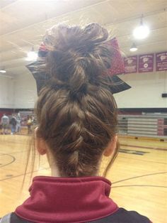 The Best Hairstyles for Cheerleading - NUTRI RUN CLUB Cheer Bun With Bow, Cheer Buns Hairstyles, Cheer Updos Hairstyles, Cheer Competition Hair, Cheer Hairstyles With Bows, Brown And Silver Hair, Cheerleading Crafts, Cheer Hairstyles, French Braid Bun