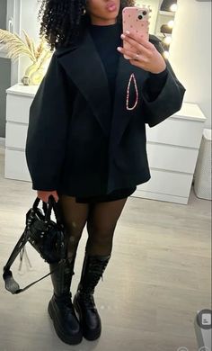 Outfit Date Night, Sixth Form Outfits, Classy Fits, Mode Zara, Winter Fashion Outfits Casual, Outfit Chic, Neue Outfits, Looks Street Style, Looks Black