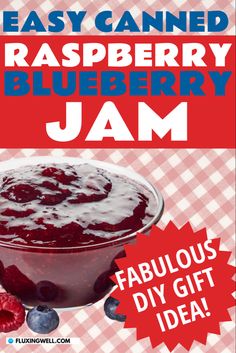 Easy canned raspberry blueberry jam in a bowl Canned Jam, Diy Jam, Easy Jam Recipe, Jam Canning, Making Jam, Make Jam, Blueberry Jam Recipe, Jam Gift, Canning Jam