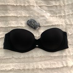 Gently Used Still Have The Unused Convertible Detachable Straps Which Can Be Used For Multi-Way Wear Has Non Slip Liner Originally $44 Strapless Push Up Bra, Black Nylon Push-up Bra, Black V-neck Bra With Removable Pads, Calvin Klein Black, Push Up Bra, Womens Calvin Klein, Push Up, Women's Intimates, Convertible