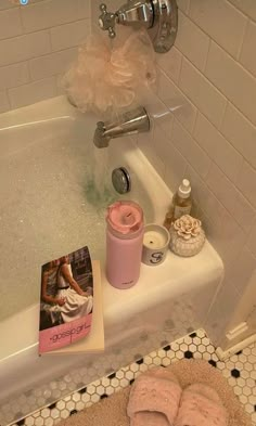 Bath Aesthetic, Soft Girl Aesthetic, Pink Pilates Princess, Pink Pilates, Pilates Princess, 2023 Vision Board, Bath Tub, 2023 Vision, Pink Princess