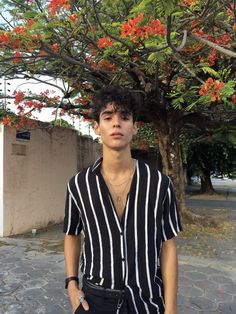 Aesthetic Outfits Men Summer, Men Summer Aesthetic, 90s Style Men, Hype Pics, Aesthetic Lookbook, Indie Outfits Grunge