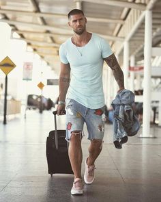 Menswear Outfits, Workout Man, Tee Shorts, Mens Summer Outfits, Vans Converse, Mens Casual Outfits Summer, Trendy Mens Fashion, Denim Shirts, Hoodie Streetwear