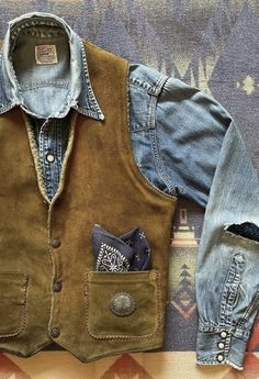 Cowboy Vest Outfit Men, Western Vest Outfit, Cowboy Moodboard, 70s Western Fashion, Denim Vest Outfit, Western Vest, Cowboy Outfits, Baby Cowboy, Poses References