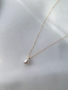 Freshwater Pearl Necklace Single Pearl Pendant 14K Gold - Etsy Oval Pearl Chain Necklace Gift, Oval Pearl Pendant Necklace As Gift, Dainty Pear-shaped Pearl Necklace Gift, Simple Pearl Necklace Gift, Simple Pearl Chain Necklace As Gift, Elegant Pearl Necklace With Oval Pendant For Gift, Simple Pearl Necklace For Gift, Classic Pearl Necklace For Mother's Day Gift, Oval Pearl Drop Pendant Necklace Gift