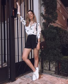 Look Retro, Mode Inspo, Casual Chic Style, Trendy Clothes For Women, Cute Summer Outfits, Mode Inspiration, Looks Vintage, Outfits Casuales, Womens Fashion Casual