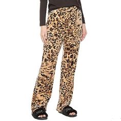 Brand New With Tags! Juicy Couture Velour Leopard Print Mid Rise Straight Leg Lounge Pants Women’s Size Xl Front Style: Flat Front Closure Type: Full Elastic Waist Fit: Regular Fit Pockets: 2 Front Slip Pockets Rise: Mid Rise Fiber Content: 95% Polyester, 5% Spandex Fabric Description: Velour Inseam: 32 1/2 In Leg Style: Straight Leg Care: Machine Wash Animal Swirl Leopard Cheetah Sweatpants Comfy Cozy Relaxed Comfortable Comfort Warm Cute Fun Festival Lounge Going Out Sleepover Sleep Work From Leopard Print Wide Leg Loungewear Pants, Leopard Print Loungewear Bottoms, Leopard Print Long Pants For Loungewear, Leopard Print Loungewear Trousers, Leopard Print Trousers For Loungewear, Basic Wardrobe Essentials, Juicy Couture Pants, Lounge Pants Womens, Casual Athletic