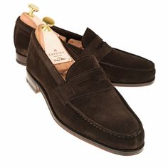 UNLINED PENNY LOAFERS 80579 GENOVA Cordovan Shoes, Brown Socks, Mens Loafers Shoes, Loafers Brown, Mens Loafers, Tassel Shoes, Exclusive Shoes, Mens Boots Fashion, Suede Fashion