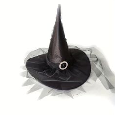 SPECIFICATIONSTheme: Witches-and-wizardsStyle: FunkyThe Main Material: Non-woven FabricIs It Feather?: NoPower Supply: Use without powerItem ID: TA210876 Witchy Hats For Halloween Costume Party, Spooky Halloween Costume Hats And Headpieces, Adjustable Black Costume Accessories For Fantasy Events, Fantasy Black Mini Hats For Costume Party, Black Fantasy Mini Hats For Costume Party, Gothic Halloween Costume Accessories For Role Play, Gothic Costume Accessories For Halloween Role Play, Black Costume Hat And Headpiece, Witchy Adjustable Costume Accessories For Halloween