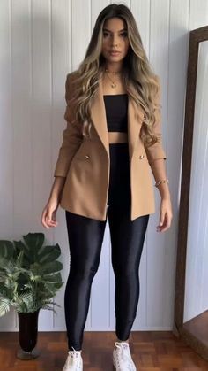 Semi Casual Outfit Women, Elegantes Party Outfit, Casual Chique Stijl, Stile Hijab, Chique Outfits, Casual Chic Outfit, Looks Chic