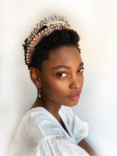 The Lea Silk Pearl and Crystal Crown is a wide headband wrapped in blush silk, alternating from pearls to clear Swarovski crystals. This headband can give your hair style a major change in a matter of seconds. Easy to wear, matches with anything and good to layer! Made in NYC Ear Piercings Industrial, Headband Wrap, Short Afro, Crystal Crown, Wide Headband, Pearl Headband, Love Hair, Afro Hairstyles, Change In