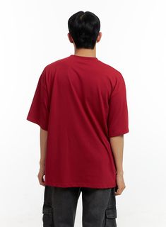 Product Detail Style : Street Occasion : Back to school Type : Men, TShirts Print : Lettering Material : Cotton, Polyester Sleeve : Short sleeve Neck : Round neck Fit : Oversize fit Polyester60 Cotton40 Color : Black, Dark red, White Made in Korea Model Size Model is wearing size M/L and the color Dark red. Height : 5'9" | 176cm / Top : M / Bottom : L (30 inch) .prddescription table, .prddescription td, .prddescription th { border : 1px solid black; border-collapse : collapse; padding: 10px; } S Hip Hop Cotton Short Sleeve T-shirt, Red Relaxed Fit Hip Hop T-shirt, Red Casual Tops For Streetwear, Casual Red Tops For Streetwear, Red Hip Hop T-shirt With Short Sleeves, Hip Hop Cotton Crew Neck Shirt, Oversized Crew Neck T-shirt For College, Casual Solid Color Tops With Text Print, Hip Hop Style Crew Neck T-shirt For College