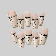 Cute Vintage Nails, Nail Art School, Cute Nail Designs Coquette, Polka Dot Nails French Tip, Press On Nails Design Ideas, Cute Nails Medium, Nail Inspo Bow, French Tip Bow Nails, Nail Cute Korean