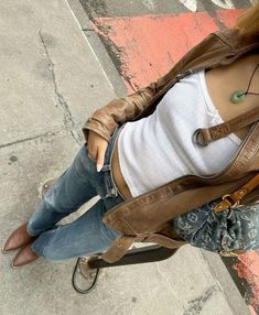 Pfp Autumn, Starbucks Aesthetic, Cool Looks, Summer Outfits For Women, Trendy Summer Outfits, Fall Fits, Winter Fits, Outfits For Women