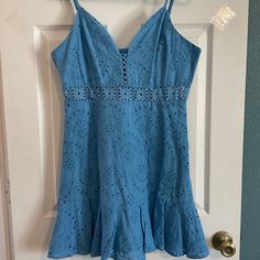 Sundress Blue Eyelet Spaghetti Strap Bay Zip Large Exc New Condition Never Worn Blue Mini Dress With Adjustable Straps For Spring, Blue Cami Sundress For The Beach, Light Blue Mini Dress With Adjustable Straps For Summer, Blue Sundress With Adjustable Straps For Day Out, Light Blue Mini Dress With Spaghetti Straps For Vacation, Blue Cami Dress For Beach, Blue Cotton Mini Dress With Spaghetti Straps, Blue Cami Dress For The Beach, Blue Cami Sundress For Spring