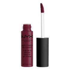 Treat your lips to a velvety smooth burst of creamy color! NYX Professional Makeup Soft Matte Lip Cream straddles the line between lipstick and gloss. This unique liquid to matte lipstick formula is neither lipstick nor lip gloss, but rather a whole new kind of lip color. The matte lip cream goes on silky smooth, then sets to a pigmented matte finish. Surprisingly durable, lightweight and delightfully creamy, its no wonder this sweetly scented formula is a fan favorite. The lip cream is light on Diy Lipbalm, Kylie Lips, Kylie Lip Kit, Lip Scrubs