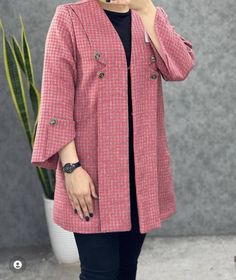 Simple Frock Design, Woolen Coat Woman, Simple Frocks, Girls Dresses Sewing, Fashion Week Outfit, Sewing Clothes Women, Cotton Outfit, Winter Fashion Outfits Casual, Blouse Pattern Sewing