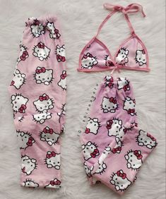 Cute Hello Kitty Pjs, Hello Litty Outfits, Hello Kitty Langere, Matching Hello Kitty Pajamas, Langerai Outfits, Spiderman Pjs, Pajamas Hello Kitty, Y2k Pjs