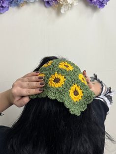 // Sunflower Crochet Bandana, Flower Hair Kerchief, Boho Hair Scarf,  Floral Head Band, Crochet Hair Accessory // - %100 cotton yarn used   - Ready to ship in 1-3 days... - Only hook is used * It can be washed in hand-washing program (30 degrees) * Your tracking number will be provided to you as soon as after the shipment. It is a product made entirely by hand work, production starts immediately upon order, and shipping is provided with free serial shipping. Check our other bandanas you may inte Crochet Sunflower Bandana, Crocheted Hair Bandana, Bohemian Adjustable Flower Hair Accessories, Festival Handmade Flower Headband, Crochet Daisy Bandana, Crochet Sunflower Hair Tie, Green Crochet Bandana, Kerchief Hair, Crochet Bandana