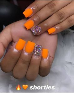 28 beautiful orange nail design ideas perfect for fall Orange Acrylic Nails, Orange Nail Designs, Orange Nail, Lock Screen Wallpaper Iphone, Fall Acrylic Nails, Bling Acrylic Nails, Acrylic Nails Coffin Short