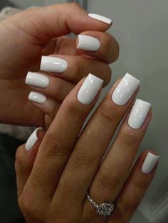 Branco  Collar   Bloco de cores,Simples Unhas Nuas Embellished Oval Nails Designs, Milky Nails, Long Press On Nails, White Acrylic Nails, Short Square Acrylic Nails, Color Nails, Oval Nails, Square Acrylic Nails