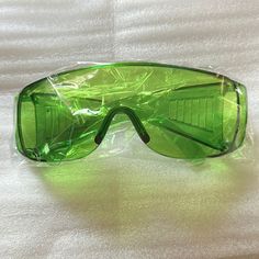 Brand New In Packaging Green Tinted Glasses, Star Goggles, Sunglasses Moodboard, Cyclops Sunglasses, Neon Green Sunglasses, Frutiger Eco, Brat Birthday, Crazy Sunglasses, Cybercore Y2k