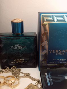 #versace #jewelry #jewelryaddict #aesthetic #aesthetictumblr #inspiration #wallpaper #instagram #instagood #instagramstoryideas #1 #parfum Versace Aesthetic Wallpaper, Inspiration Wallpaper, Wallpaper Instagram, Story Ideas, Instagram Story Ideas, Aesthetic Wallpapers, Instagram Story