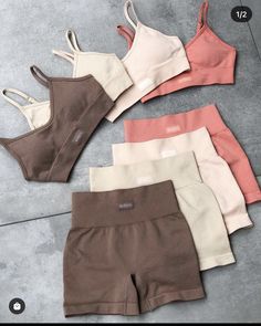 Gymwear Outfits, Fitness Outfits, Cute Workout Outfits, Yoga Outfits, Fitness Wear Outfits, Sporty Outfits, Athletic Outfits, Workout Wear, Gym Outfit