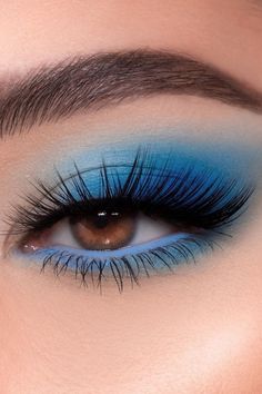 Blue Eyeshadow Makeup, Design Closet, Quinceanera Makeup, Drag Make-up