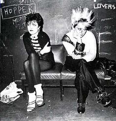 Ladies at their finest 80s Punk Women, Punks 70s, Steve Jones, Ray Stevenson, Billy B, 70s Punk, Siouxsie Sioux, 80s Punk, Punk Culture