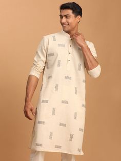 SHVAAS By VASTRAMAY Men's Cream Katha Stich Embroidered cotton Kurta Experience comfort and style with the SHVAAS By VASTRAMAY Men's Cream Katha Stich Embroidered Cotton Kurta. This kurta features exquisite Katha Stich embroidery, adding a touch of elegance to your look. Made from high-quality cotton, it offers breathability and durability. Perfect for casual and festive occasions. Features: Katha Stich Embroidery High-Quality Cotton Fabric Comfortable and Stylish Suitable for Casual and Festive Panjabi For Men, Pathani Suit For Men, Suit For Men Stylish, Pathani Suit, Kurta Men, Antique Jewellery Online, Kurta Pyjama, Suit For Men, Men Cream