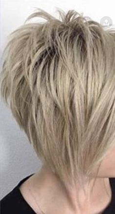 Layered Pixie Bob For Fine Hair, Short Tapered Bob, Inverted Bob Hairstyles Short Stacked, Short Hair Images, Shaggy Short Hair, Easy Hair Cuts, Amazing Hairstyles, Blonde Bob Hairstyles, Short Haircut Styles