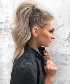 Best High Ponytail, High Ponytail Ideas, Ponytail Ideas, Weekend Hair, High Ponytail Hairstyles, Rock Hairstyles, Rave Hair, Styles Hairstyles, Fast Hairstyles