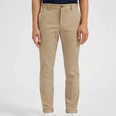 Everlane Mens The Heavyweight Slim Chino Pants Beige Pockets Stretch 33 X 30 New New With Tags! Does Have Some Imperfections Such As Blemishes/Stains From The Previous Retail Store. Please Look At The Photos For An Accurate Description! If You Have Any Questions, Please Feel Free To Message Me. Brand: Everlane Style: Chino Pants Size: 33 Inseam: 30 Color: Beige Material: Cotton Blend Fit: Slim Fit Sold As Pictured. Thanks For Looking! Everlane Straight Leg Bottoms With Pockets, Everlane Straight Leg Pants With Pockets, Everlane Tapered Leg Cotton Pants, Everlane Cotton Tapered Leg Bottoms, Everlane Straight Leg Cotton Pants, Everlane Straight Leg Cotton Bottoms, Casual Everlane Tapered Leg Pants, Everlane Cotton Casual Bottoms, Everlane Cotton Bottoms With Pockets