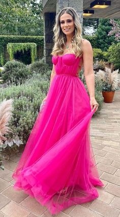 vestido longo pink para madrinha de casamento Long Pink Dress, Navy Blue Long Dress, Elegant Prom Dress, Prom Dress Trends, Vestidos Color Rosa, Senior Prom Dresses, Elegant Prom, Elegant Prom Dresses, A Line Prom Dresses