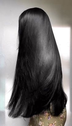 Really Long Black Hair, Waist Hair Length, Brown Thick Hair, Black Thick Hair, Blue And Black Braids, Black Braids Hairstyles, Dark Long Hair, Super Thick Hair, Full Thick Hair