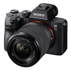 a sony camera with the lens attached to it