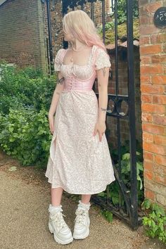 Pink Corset Belt, Flowy Fairy Dress, Fairy Outfit Aesthetic, Pink Cottagecore Dress, Dollette Outfits, Fairy Aesthetic Outfit, Fairycore Aesthetic Outfits, Long Pink Skirt, Fairy Core Outfits