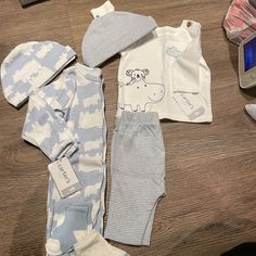 Two Hats, Two Pairs Of Socks, Shirt, Pants, And Long-Sleeved Romper. Carter's New With Tags, Never Worn, We Outgrew Them! Playful White Sets Suitable For All Genders, Playful White Unisex Sets, Playful Unisex White Sets, Sherpa Outfit, Outfits Sweatpants, Printed Pants Outfits, Dinosaur Outfit, Polka Dot Leggings