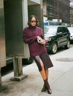 11 Outfit Ideas for a Casual First Date | Who What Wear Aimee Song Style, Aimee Song, First Date Outfits, Houndstooth Coat, Monochrome Outfit, Song Of Style, Fall Clothing, Star Style, Fall Skirts