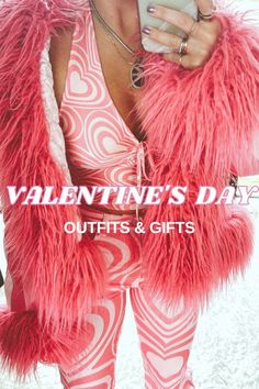 Valentine's Day Outfit Ideas & Gifts | Anna Grace Newell Free Spirit Outfit, Glow Outfits, Nashville Style Outfits, Raver Outfits, Bold Outfits, Day Outfit Ideas, Anna Grace, Trendy Heels, Glam Outfit