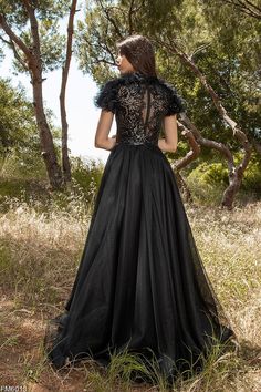 Indulge in pure elegance with the Azzure Couture FM6013 evening dress. 🌟 Dazzling sequins, a pleated tulle bodice, and a flowing A-Line skirt create a luxurious look fit for the most special occasions. Elevate your style and grace with this exquisite piece. Azzure Couture, Tulle Bodice, Pleated Tulle, Plastic Dress, Evening Dress Floor Length, Unique Prom Dresses, Pure Elegance, Shimmer And Shine, Flowing Skirt