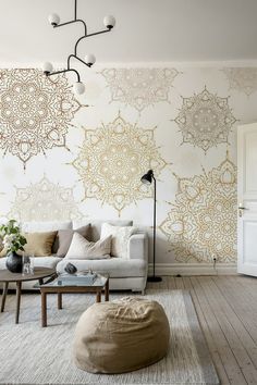 Image of a decorative wall covered with Boho Chic Mandalas Wallpaper from HappyWall.com Mandala Wall Stencil, Yoga Mandala, Mandala Pillows, Lotus Mandala, Mandala Stencils, Stenciled Floor, Stencil Furniture, Wall Tattoo, Mandala Wall Art