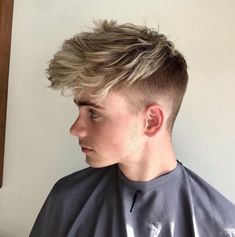 Corbyns hair cut in 2019! Queer Hair, Men's Short Hair, Barbie Birthday Party, Men Hair Color, Why Dont We Boys, Corbyn Besson, Mens Haircuts Fade, Hair Blonde, Boys Haircuts