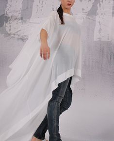 White extravagant loose long asymmetrical tunic. Perfect for the summer. Wear it with jeans or just put it over your swimming suit on the beach.◘◘◘◘◘◘◘◘◘◘◘◘◘◘◘◘◘◘◘◘◘◘◘◘◘◘◘◘◘◘◘◘◘◘◘◘◘◘◘◘◘◘◘◘◘◘◘◘◘◘◘◘◘◘◘◘◘◘◘◘CAN BE MADE ACCORDING TO YOUR SIZE OR MEASUREMENTS!NO EXTRA FEE FOR PLUS SIZES!◘◘◘◘◘◘◘◘◘◘◘◘◘◘◘◘◘◘◘◘◘◘◘◘◘◘◘◘◘◘◘◘◘◘◘◘◘◘◘◘◘◘◘◘◘◘◘◘◘◘◘◘◘◘◘◘◘◘◘◘_________________♥♥♥___________________ENJOY THE UNIQUE DESIGN ANDALWAYS BE IN A GOOD MOOD!☺░░░░░░░░░░░░░░░░░░░░░░░MATERIAL - chiffon֎ CARE INSTRUCTIONS ֎□□□ Plus Size Tunic, Loose Tunic, Black Tunic Tops, Maxi Tops, Shirt Oversize, Oversize Shirt, White Tunic, Swimming Suit, Loose Top