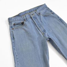 MEASUREMENTS Waist: 32" | High hip: 37.5" | Low hip: 43.5" | Thigh: 25" | Rise: 11.5" | Inseam: 29.75" | Leg opening: 8.25" LEVI'S 501 | 100% COTTON | early 2000s HIGH RISE | STRAIGHT LEG | BUTTON FLY | RED TAB  TAG SIZE W34 x L30 Best wash and subtle fading. Marks on legs. --Model photos not available on listings featuring only flat photos. Please refer to our other listings with model photos for examples-- SIZING -- still confused? Message us, we'll help! -- See all attached photos for sizing/condition notes. -- Colors may appear differently on other displays. -- No refunds. Items eligible for store credit only. -- All orders subject to our shop policies/FAQs. RESTOCKS | EMAIL.DETOURVINTAGE.COM SHOP MORE | DETOURVINTAGE.COM Flat Photo, Vintage Denim Jeans, High Hips, Levi's 501, Levis 501, Early 2000s, Model Photos, Vintage Denim, Not Available