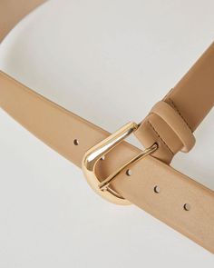 B-Low the Belt Kennedy Belt in Camel and Gold Pointed tip Gold buckle Adjustment: 5 holes Hip belt Genuine leather outer Nubuck lining 5”W B Low The Belt, Hip Belt, Refined Style, Brown Belt, Divine Feminine, Timeless Style, Belt Bag, Smooth Leather, Leather Belt