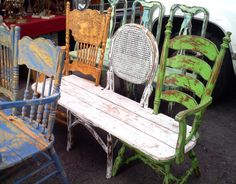 there are many different colored chairs and benches in this yard sale area with the title 13 awesome outdoor bench projects