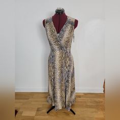 Calvin Klein Sleeveless Snake Print Wrap Dress With Hidden Back Zipper Closure. Size 2 But Fits More Like A 4. Printed Wrap Dresses, Calvin Klein Dresses, Animal Prints, Womens Calvin Klein, Snake Print, A 4, Wrap Dress, Calvin Klein, Size 2